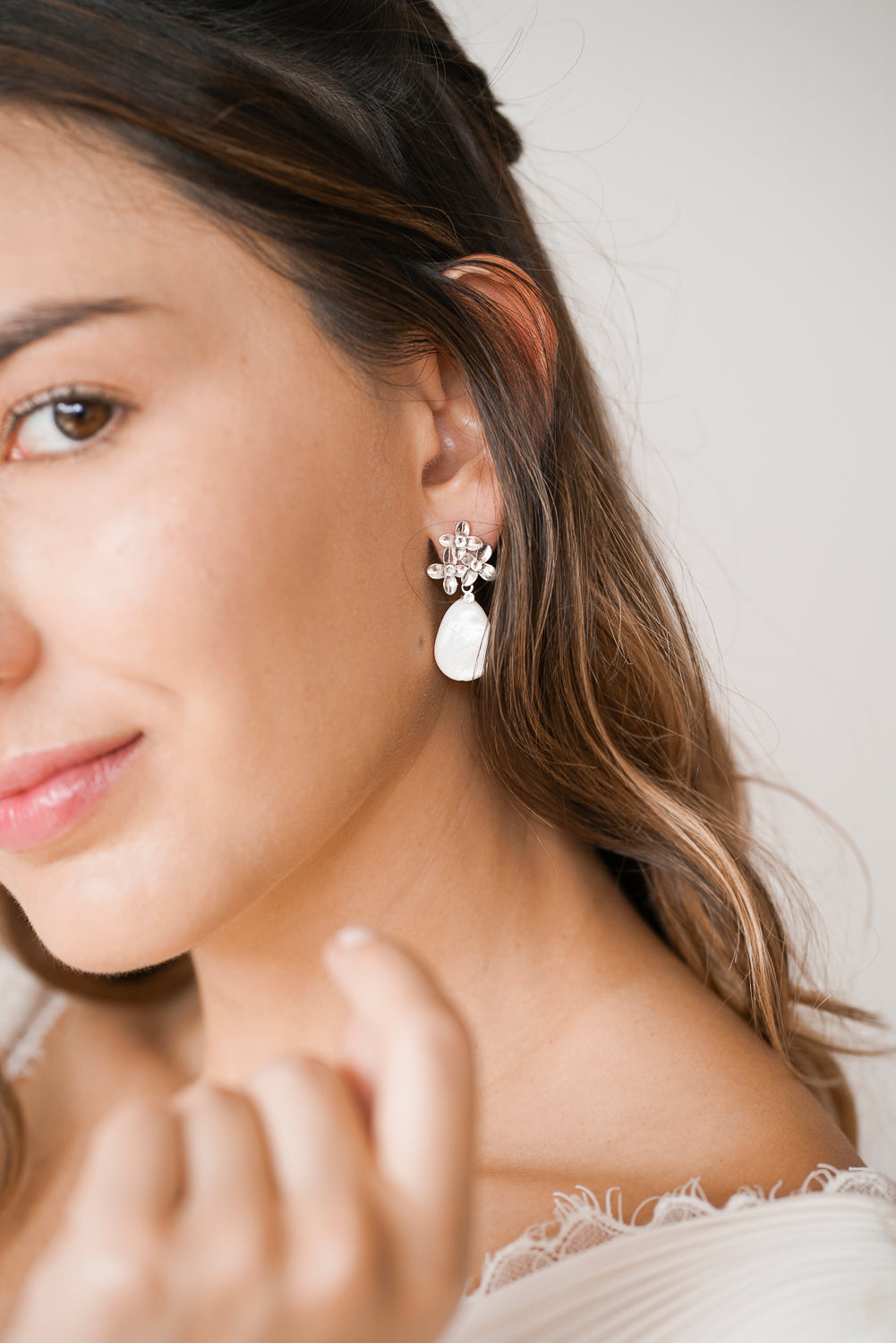 Pura - Floral and mother-of-pearl drop earrings