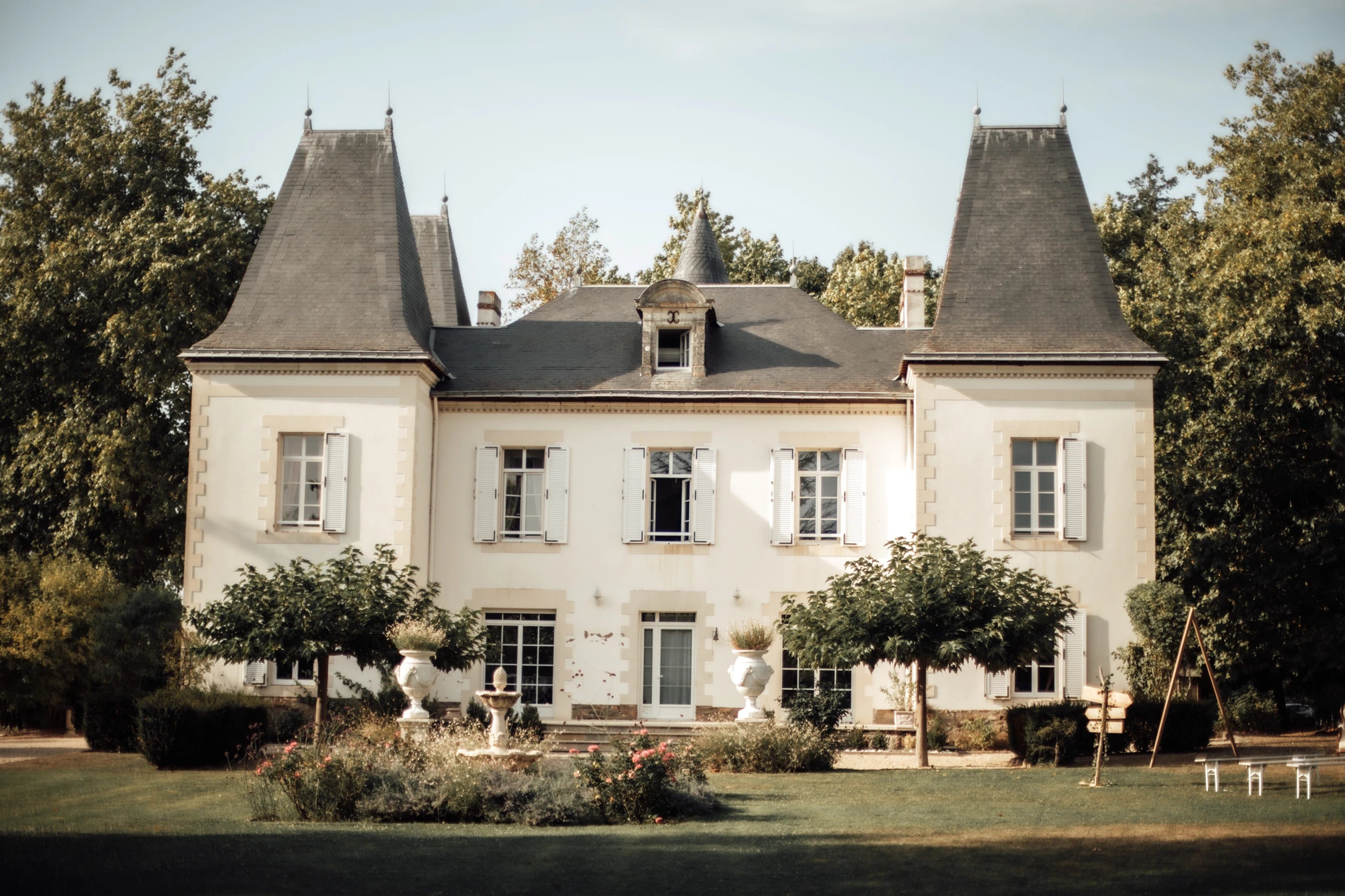 château vu de face parfait pour un mariage