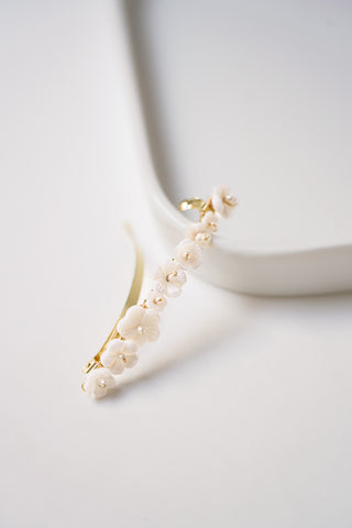 Clarissa - Mother-of-pearl floral hair clip