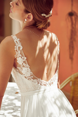 Livia - Beaded Chain Back Necklace