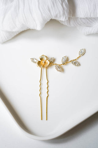 Adorable - Romantic Floral Wedding Hair Stick